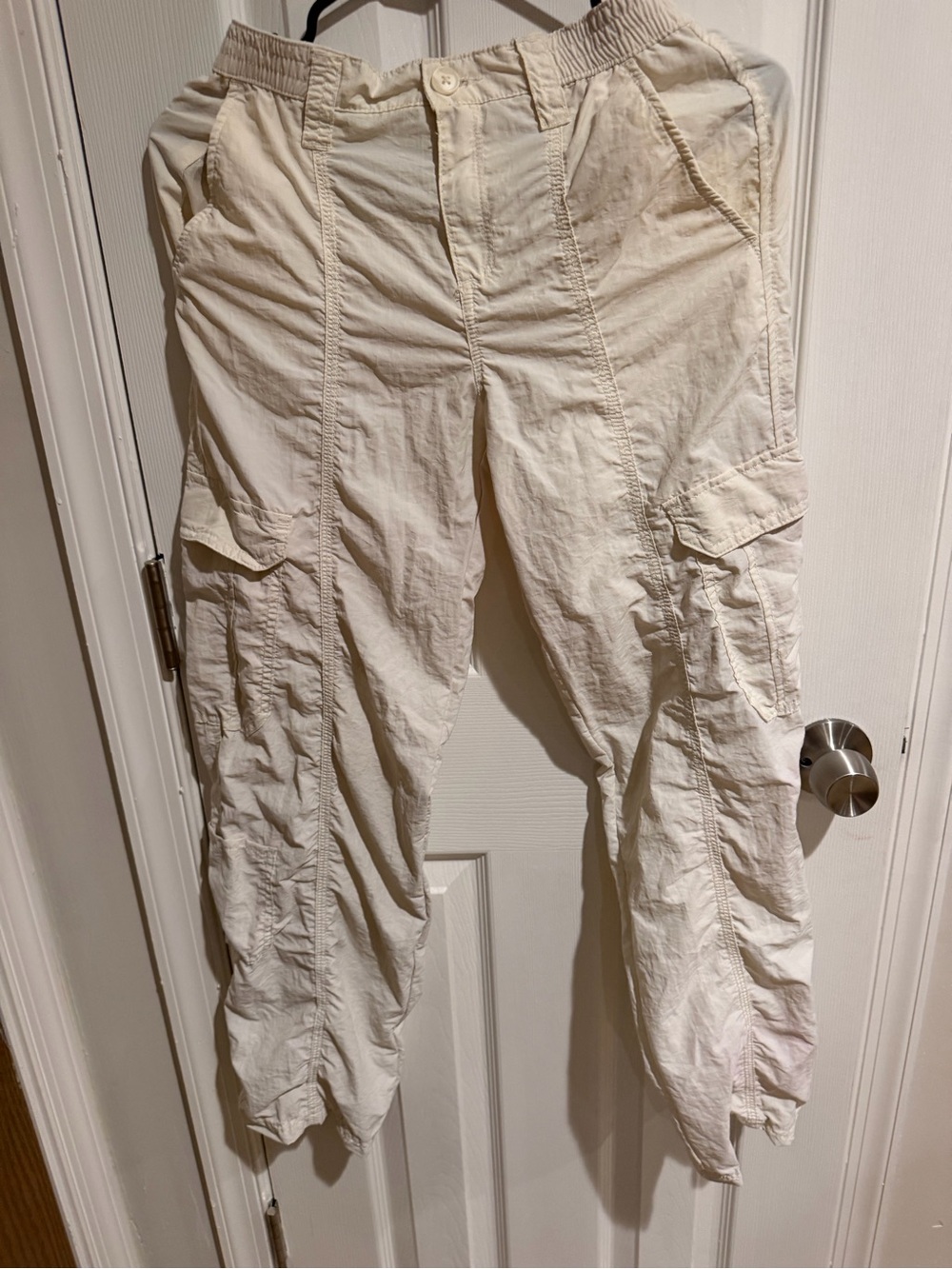 H&M Men's Cream Cargo Pants with Multiple Pockets